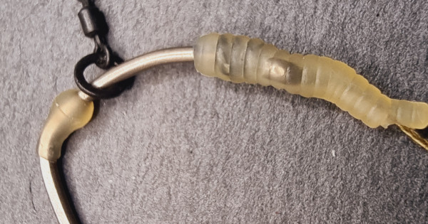 The Lock Solid PVA Bag Rigs - OMC Dazzler aligners, OMC Lock Hooks ...
