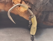 The Lock Ronnie Rigs for Solid Bags - OMC Aligners, Hook Beads and Lock Hooks