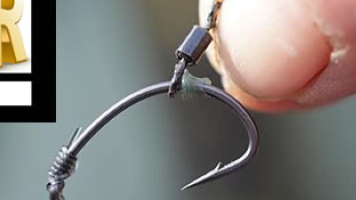 Why use Fluorocarbon rig material and what is it?