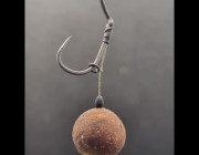Carp fishing rig with bait