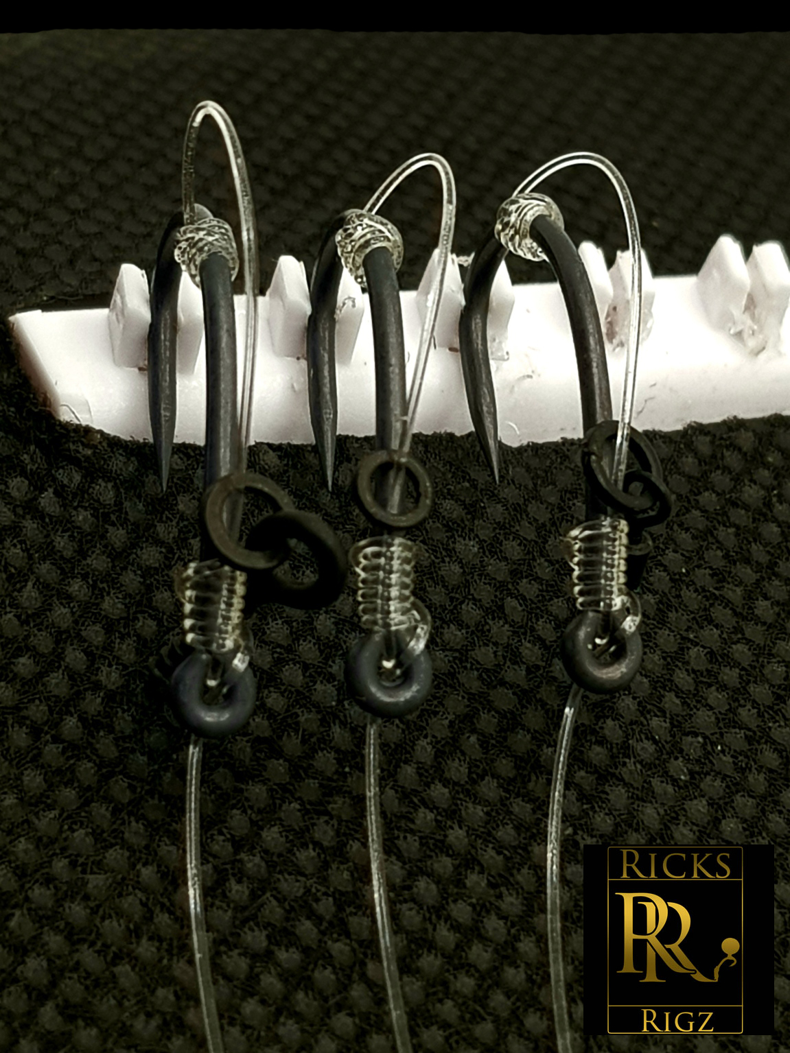 Fox Illusion D Rig &ndash; Piattaforme 3 O 5 Pezzi &ndash; Hooklink Trasparente O Mimetico &ndash; Pronto Legato